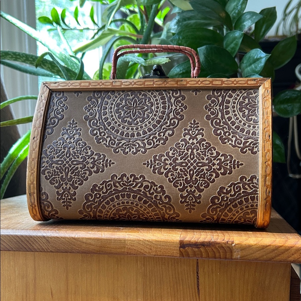 Wooden Box Purse